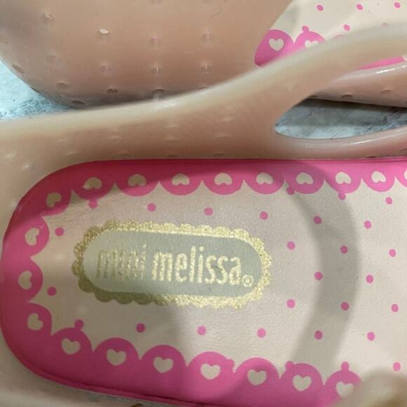 Mini Melissa Mary Jane with Pink bow on the side Velcro to close 7 - Picture 4 of 6